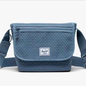 Herschel Woven Grade Mini messenger